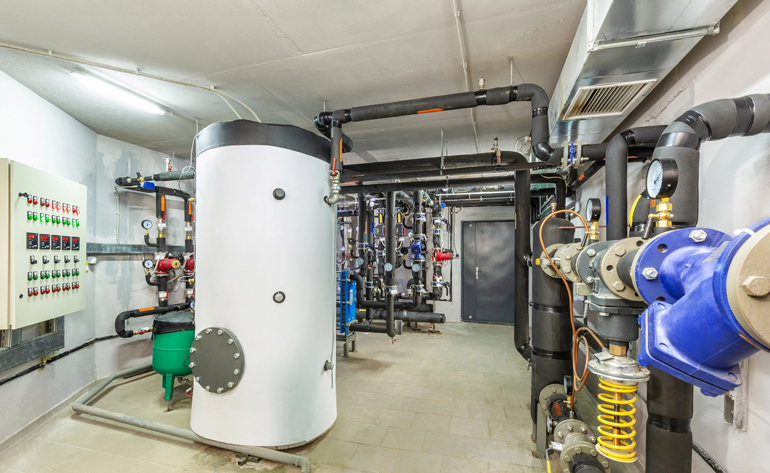 672c2bb7943eea4dabc45948_5-benefits-of-using-a-commercial-tankless-water-heater-img