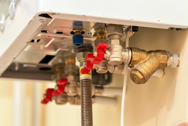 672c2d6da737033a64dc549a_why-every-home-needs-a-water-heater-shut-off-valve-safety-and-efficiency-img